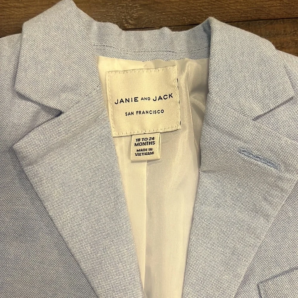 ⚡️NWOT JANIE AND JACK BOYS BLAZER⚡️